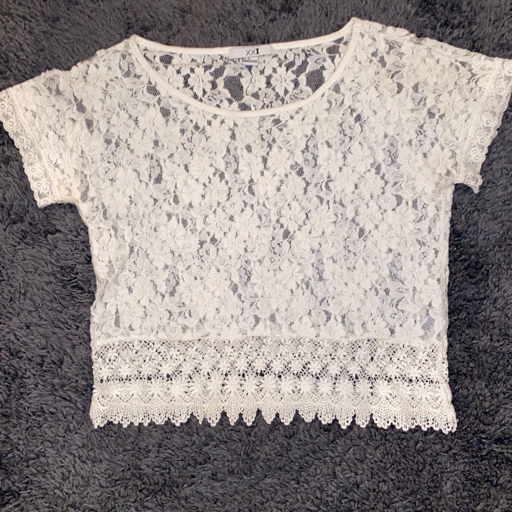 Forever 21 cropped lace tee!
